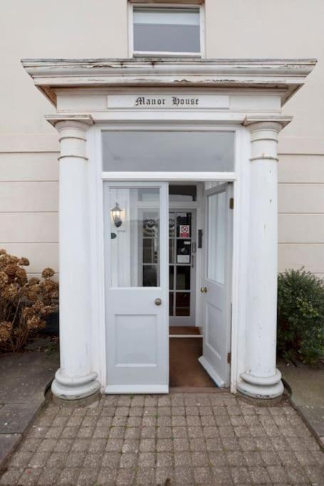 Beach Front Flat Shaldon With Parking Exterior foto